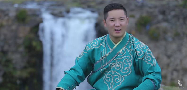 Дуучин Д.Найдандоржийн “Нутаг” дууны клип